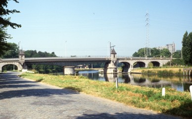 Brugge-Sint-Pieters - TH 85-7042.jpg